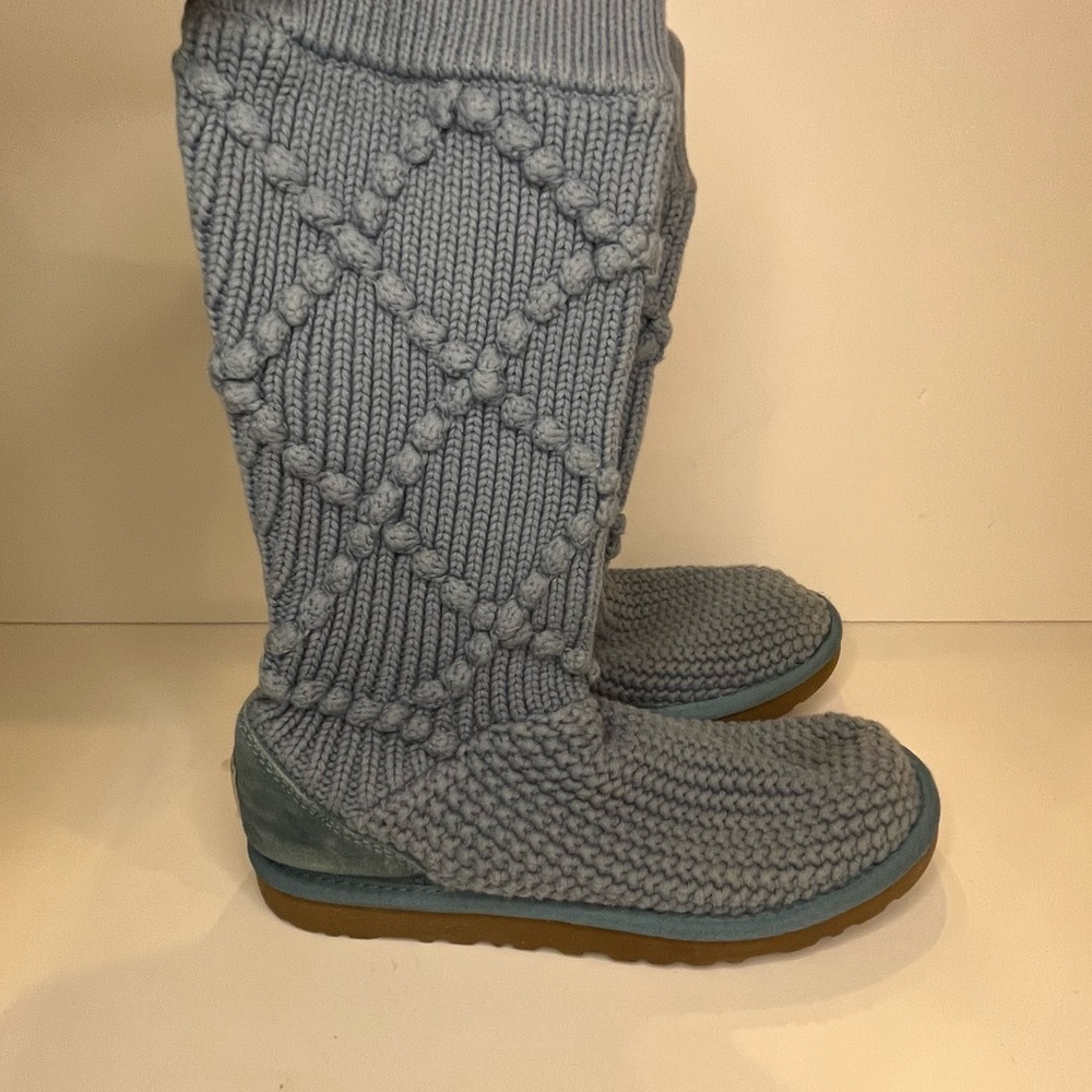 Genuine Ugg Australia Classic Women’s Crochet Tall Boots Size 7 Blue Wool Insole - Picture 2 of 15